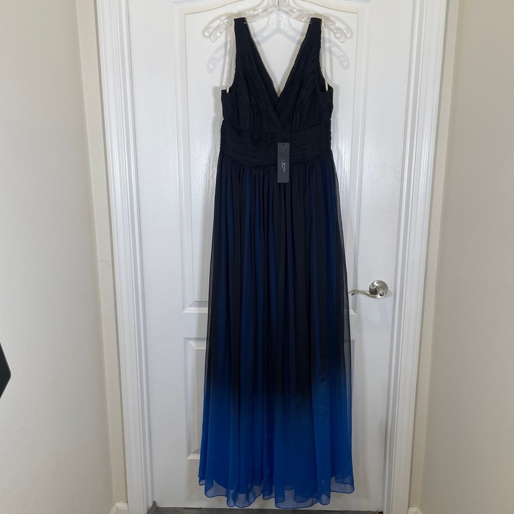 Halston Heritage Evening Gown Black Blue Ombre Pleated Dress Formal NWT Size 8 - Picture 2 of 12